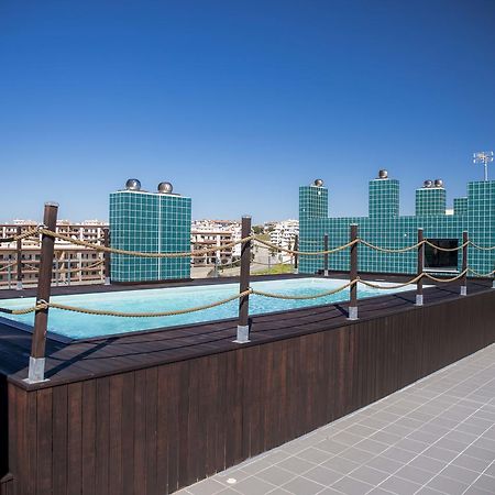 B04 - Luxury 2 Bed W Terrace Pool Lägenhet Lagos Exteriör bild