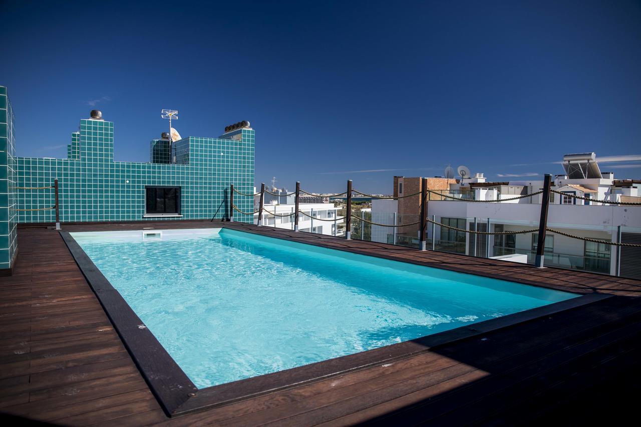 B04 - Luxury 2 Bed W Terrace Pool Lägenhet Lagos Exteriör bild